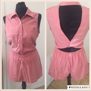 🌟3/$20🌟SALE ONLY ON MARKED ITEMS Pink romper